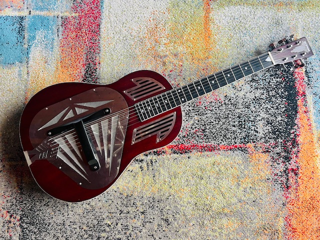 1990's Peter Thomas Ney Decophone Resonator 